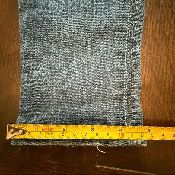 1822 Women's Distressed Skinny Blue Jeans size 8/29 - Picture 10 of 14
